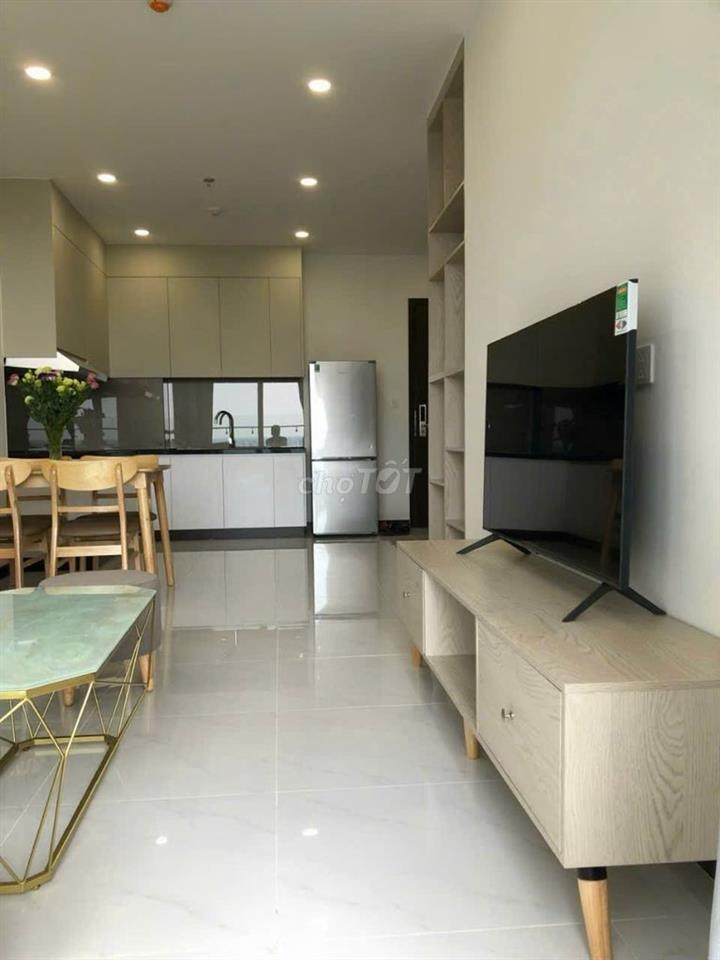 Thuê 2PN SKy View, Full NT, block B, tầng 25