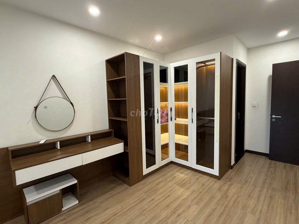 Rẻ nhất SKy View tháng 9 - 2PN, 80m2, 2ty290 