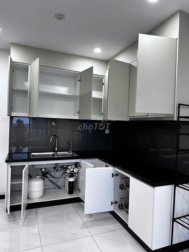 Rẻ nhất SKy View tháng 9 - 2PN, 80m2, 2ty290 