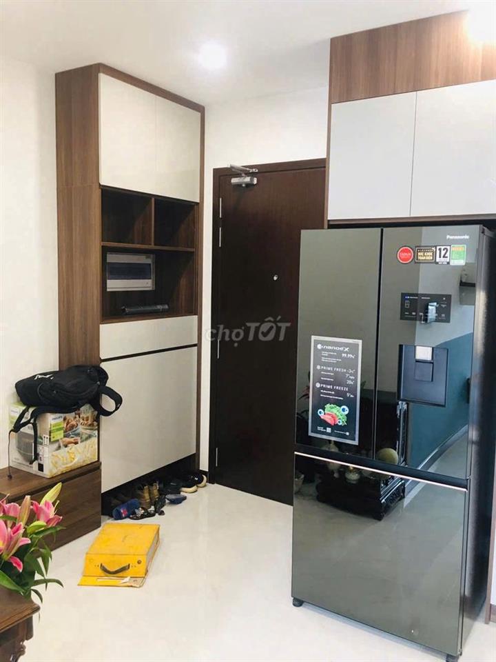 Bán 2PN, Sky View - 2ty3, 80m2, sổ sẵn, tầng cao, view mát