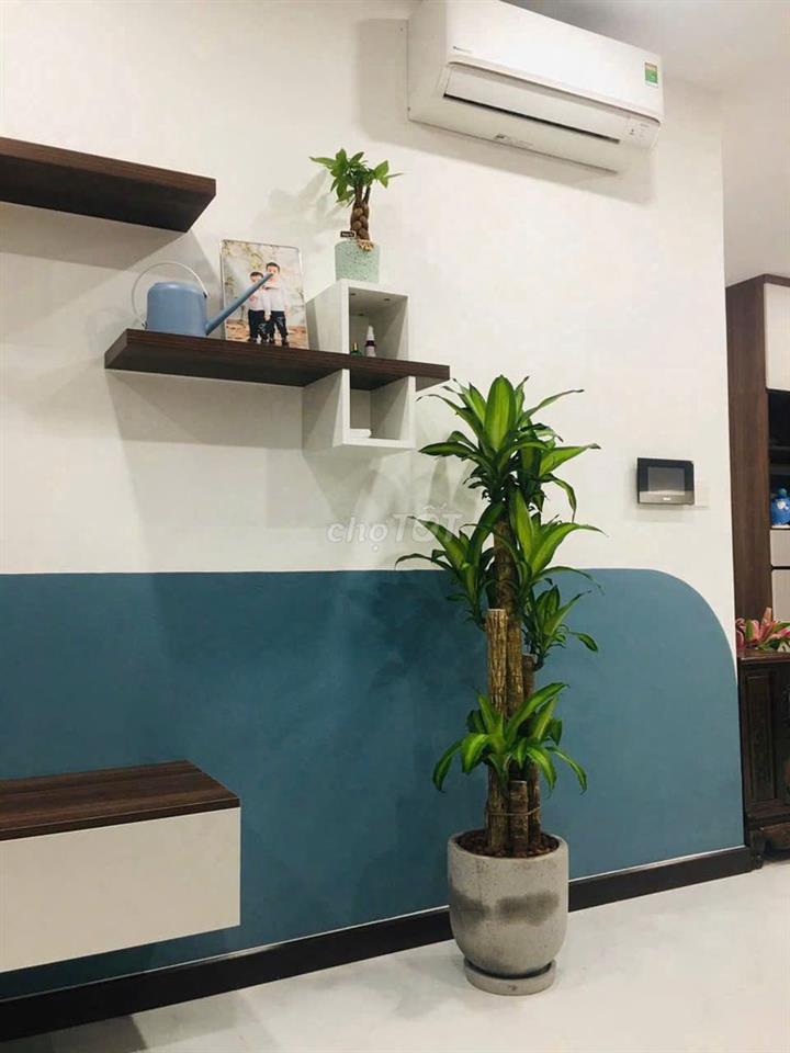 Bán 2PN, Sky View - 2ty3, 80m2, sổ sẵn, tầng cao, view mát