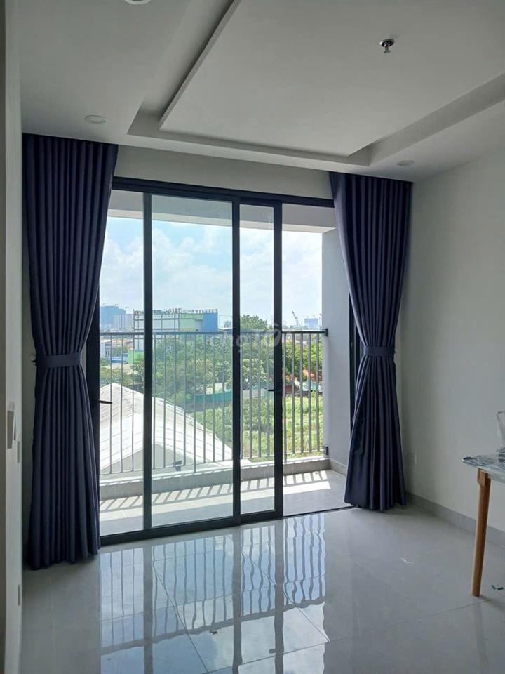 A&T căn góc 78m2, 3 máy lạnh, bếp, tủ, giường, giá thuê 7triệu