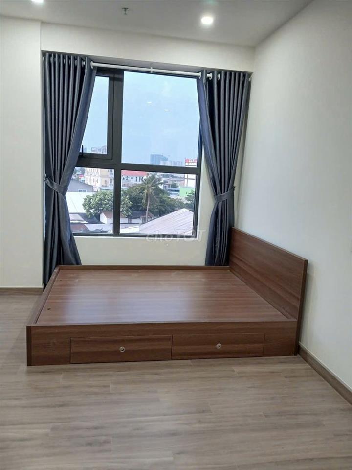 A&T căn góc 78m2, 3 máy lạnh, bếp, tủ, giường, giá thuê 7triệu