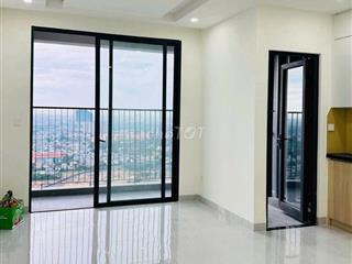 2PN A&T view Hồ Gươm Xanh, nhà trống có rèm, giá thuê 5tr7 