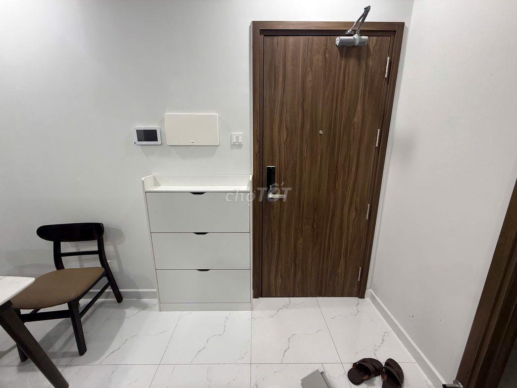 Studio Full nội thất , Opal Skyline, giá thuê chỉ 5tr5, ở liền