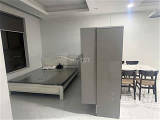 Studio Full nội thất , Opal Skyline, giá thuê chỉ 5tr5, ở liền