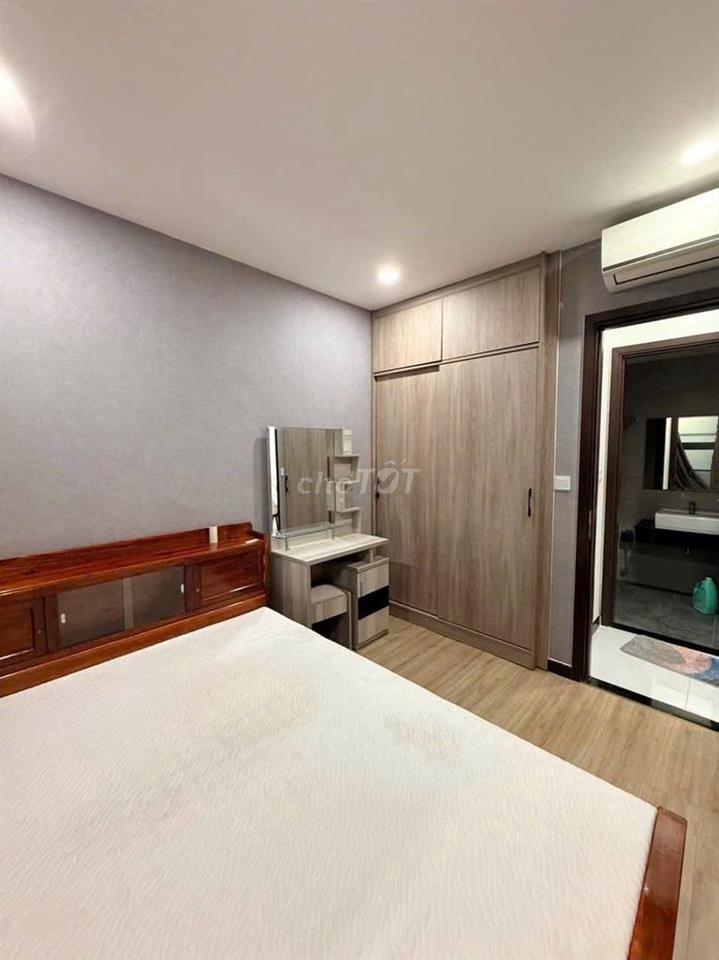 Cho thuê 1 phòng ngủ - Sky View - mới, đẹp, ở liền - chỉ 8,5Tr/th