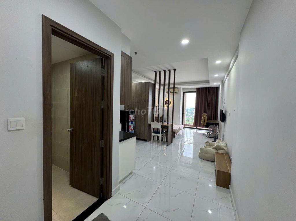 Chính chủ bán chung cư Opal Skyline - Studio 40m2, giá 1ty350 