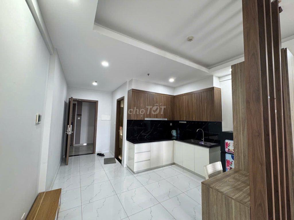 Chính chủ bán chung cư Opal Skyline - Studio 40m2, giá 1ty350 