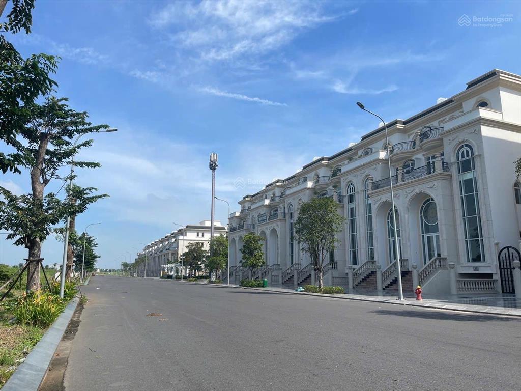 Suất ưu đãi biệt thự sông khu đô thị xanh vạn phúc city thủ đức giá rẻ, 7 * 23, 11 * 23 shr. hot!