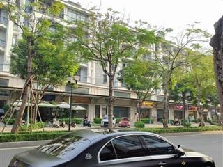 Cần bán gấp shophouse mtkd nguyễn thị nhung, kdt xanh vạn phúc city 3 mặt giáp sông 140m2 * 6 tầng.