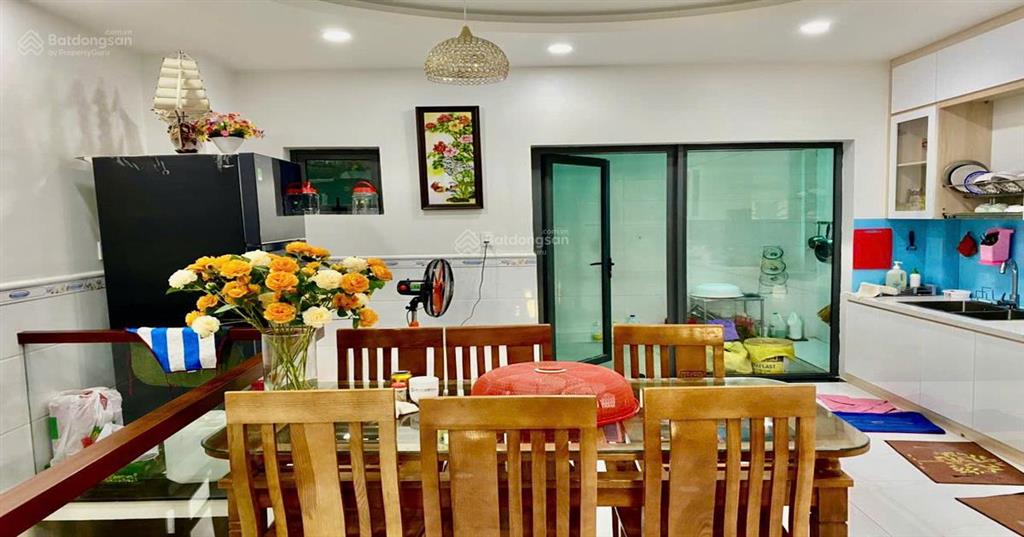 Cần bán gấp nhà phố khu đô thị xanh vạn phúc city tp thủ đức giá rẻ, đường lớn shr. hot hot hot!