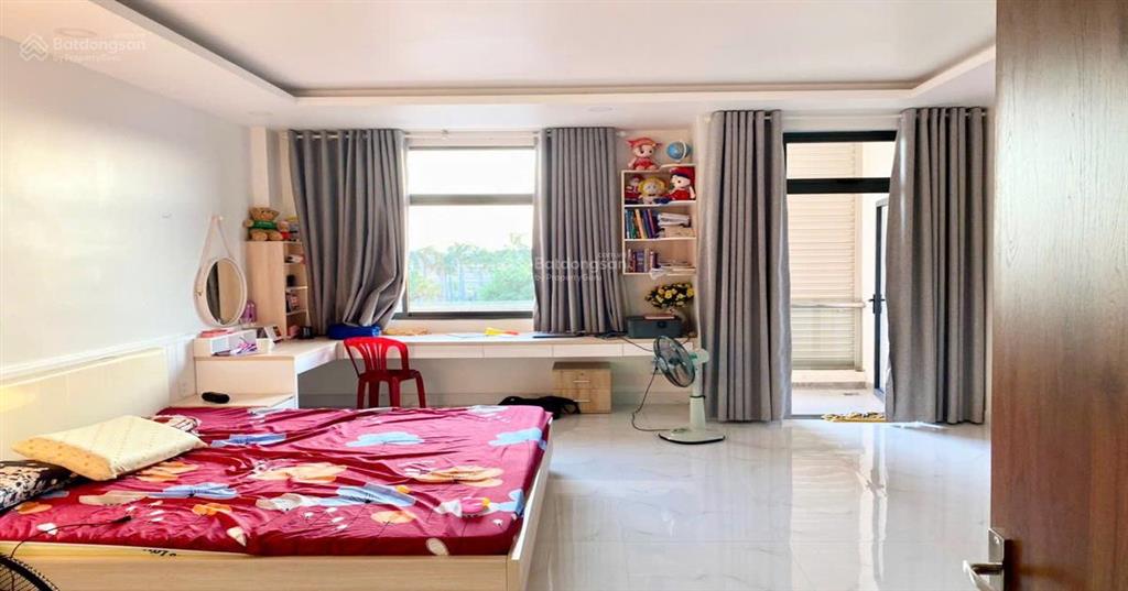 Cần bán gấp nhà phố khu đô thị xanh vạn phúc city tp thủ đức giá rẻ, đường lớn shr. hot hot hot!