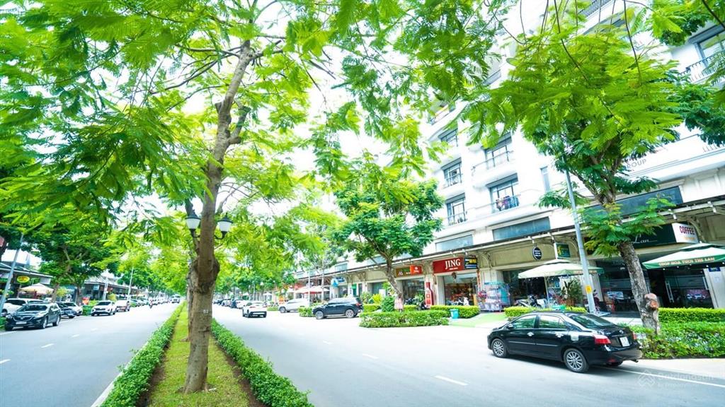 Suất ưu đãi shophouse mặt tiền khu đô thị xanh vạn phúc tối ưu dòng tiền, vị trí đẹp giá rẻ, shr.