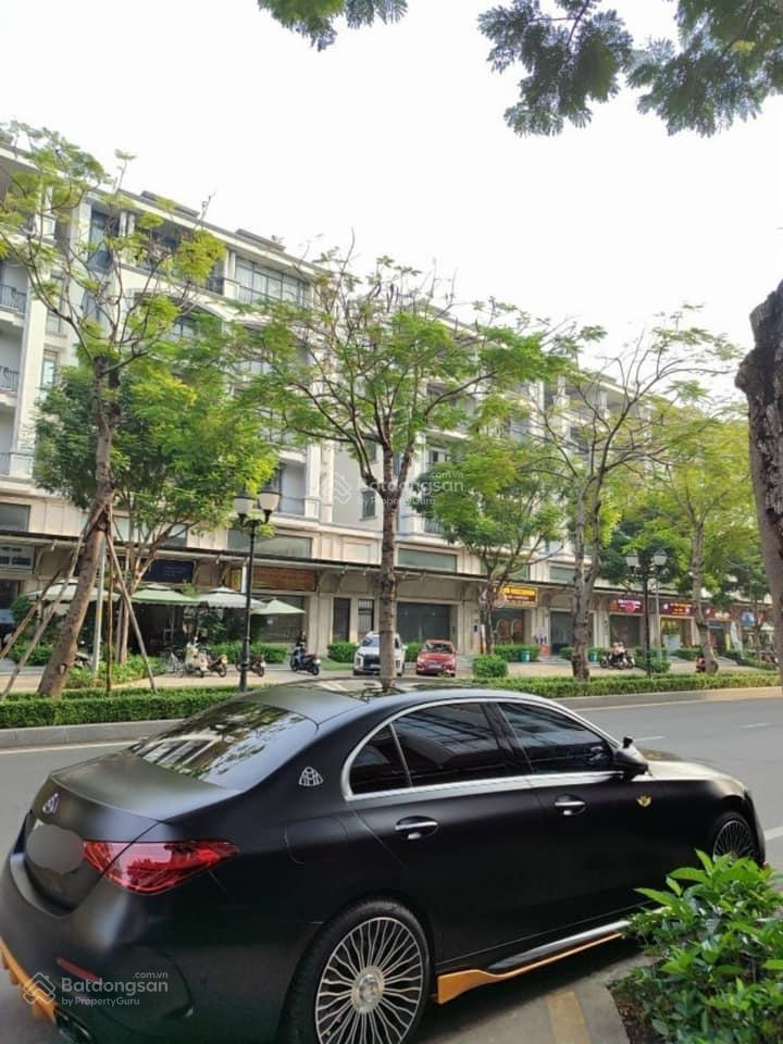Cần bán gấp shophouse 9x20 mặt tiền kinh doanh khu đô thị vạn phúc ql13 giá rẻ. hot hot hot
