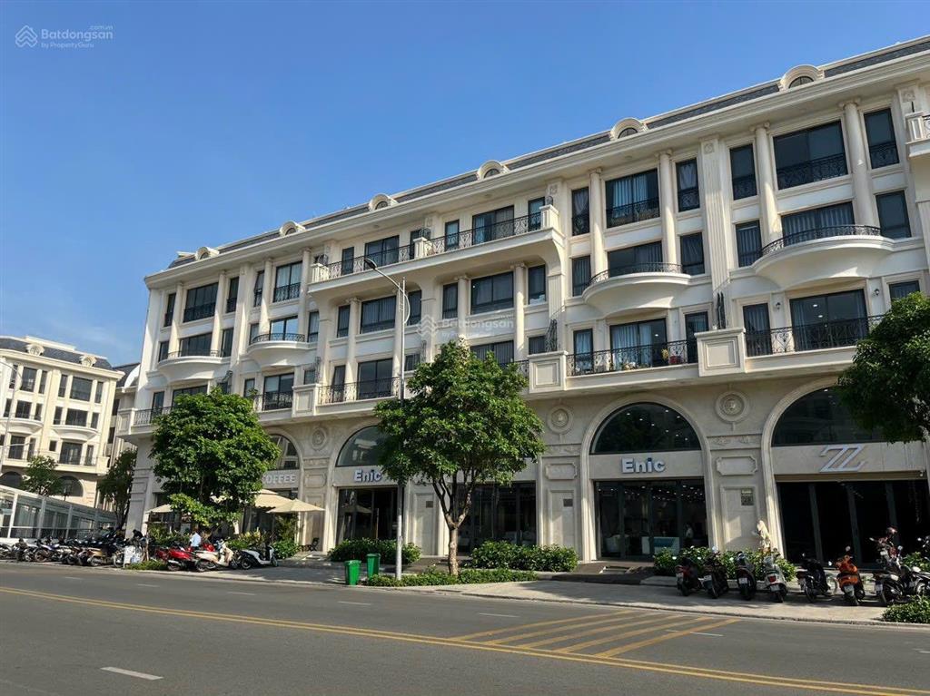 Cần bán gấp shophouse 9x20 mặt tiền kinh doanh khu đô thị vạn phúc ql13 giá rẻ. hot hot hot