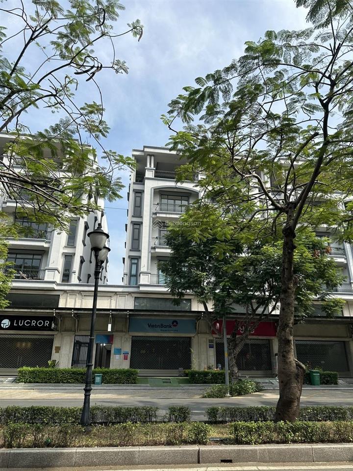 Suất nội bộ shophouse kinh doanh khu đô thị xanh vạn phúc city, 180m2 mặt tiền khu quốc lộ 13. hot