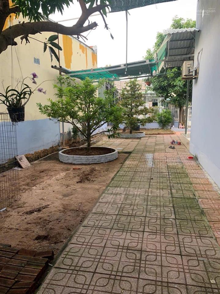 Bán nhà thị trấn gia ray 320m2 giá 3,1 tỷ