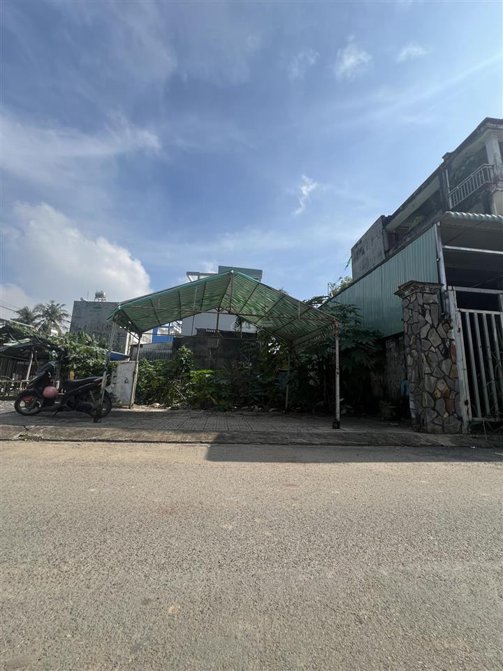 Bán lô đất mặt tiền đường số 3 phước thiện cách vinhome 300m