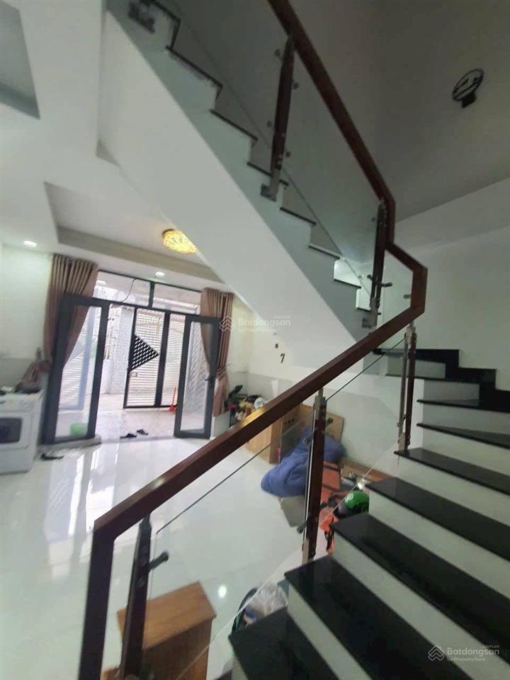 Bán nhà đường 49, hiệp bình chánh, thủ đức