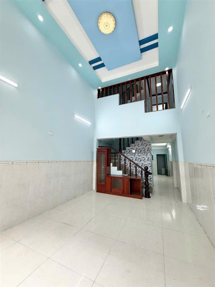 Bán nhà đường số 3 khu dân cư hồng long, hiệp bình phước