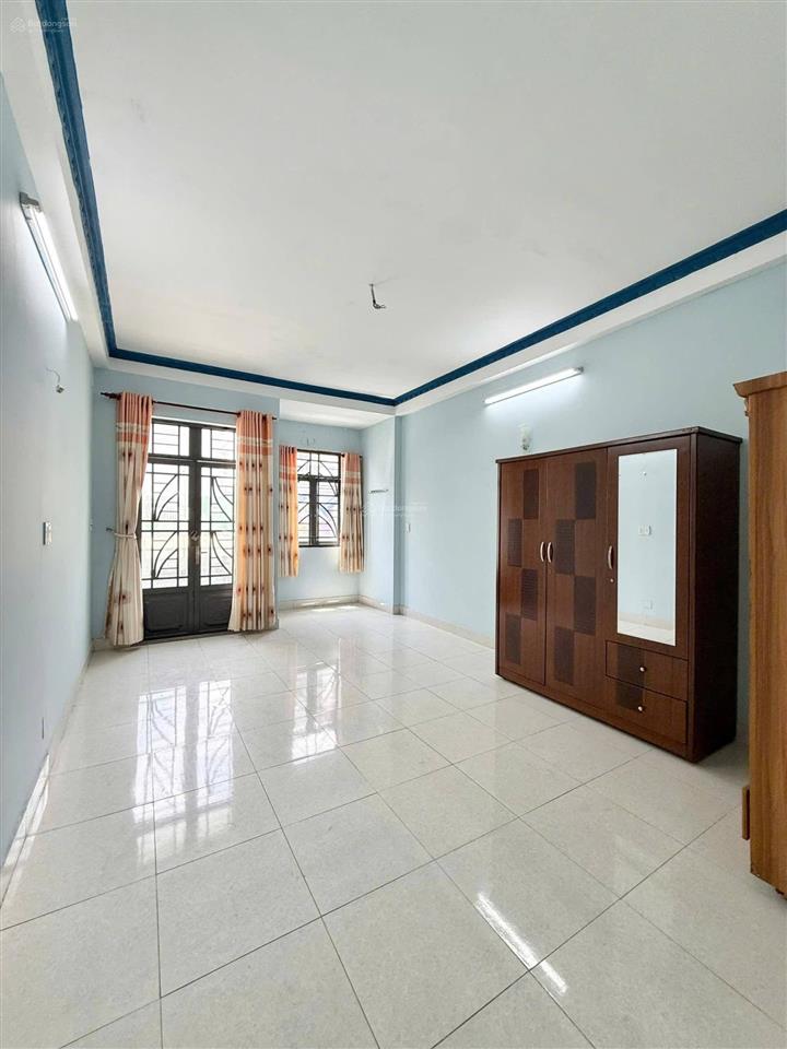 Bán nhà đường số 3 khu dân cư hồng long, hiệp bình phước