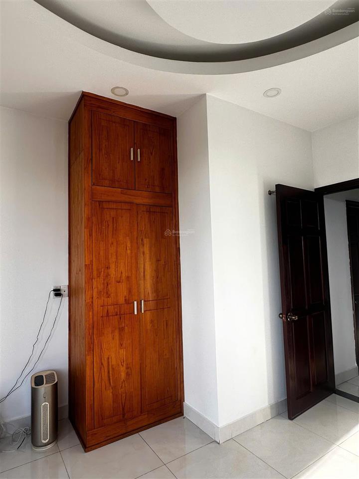 Cho thuê nhà mặt tiền gần trường thcs linh đông, linh đông, thủ đức. sân xe hơi, nội thất cơ bản.