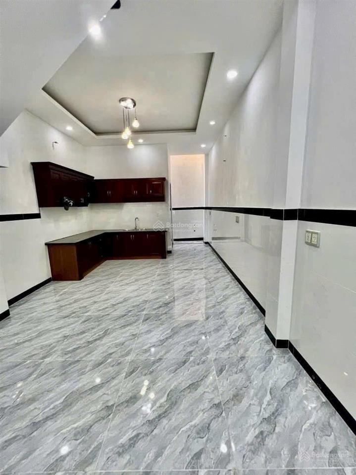 Bán nhà 4x19m.đúc 3 tấm hẻm ô tô thông đường nguyễn thị búp,phường tân chánh hiệp.q12