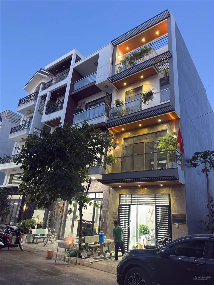 Bán nhà xây mới 4m x15m.xây 1 lửng 3 lầu ,hẻm 7m thông lê thị riêng,phường thới an.q12