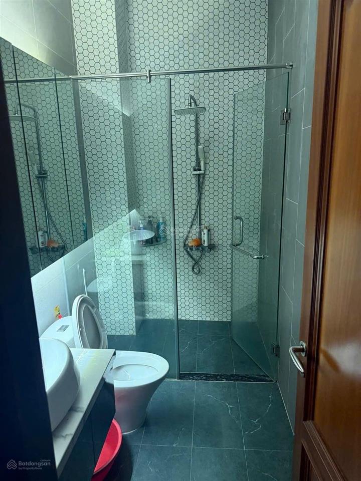 Bán nhà đẹp 4,5m x14m.đúc 4 tấm .đường 12m.khu phân lô đồng bộ lê thị riêng,phường thới an.q12