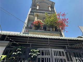 Bán nhà phố 5x12m, xây dựng 1 trệt, 2 lầu sân thượng, mặt tiền đường nhựa 12m, phường thới an, q12