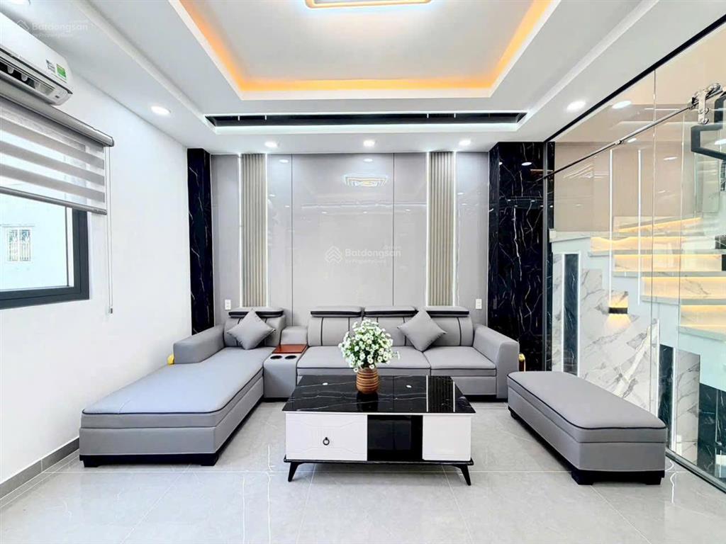 Bán nhà xây mới 4,5m x15m.đúc 4 tấm.đường 7m cách lê văn khương 50m.phường thới an.q12