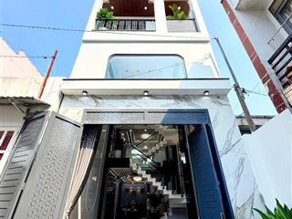 Bán nhà xây mới 4,5m x15m.đúc 4 tấm.đường 7m cách lê văn khương 50m.phường thới an.q12