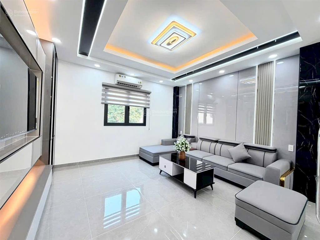 Bán nhà xây mới 4,5m x15m.đúc 4 tấm.đường 7m cách lê văn khương 50m.phường thới an.q12