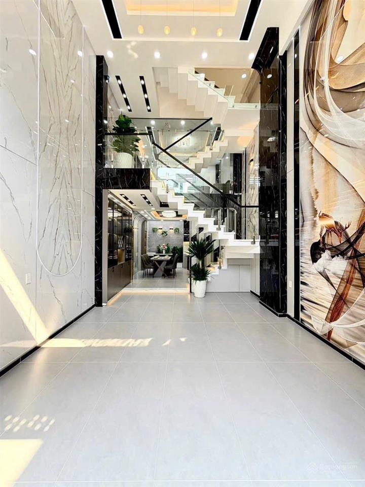 Bán nhà xây mới 4,5m x15m.đúc 4 tấm.đường 7m cách lê văn khương 50m.phường thới an.q12