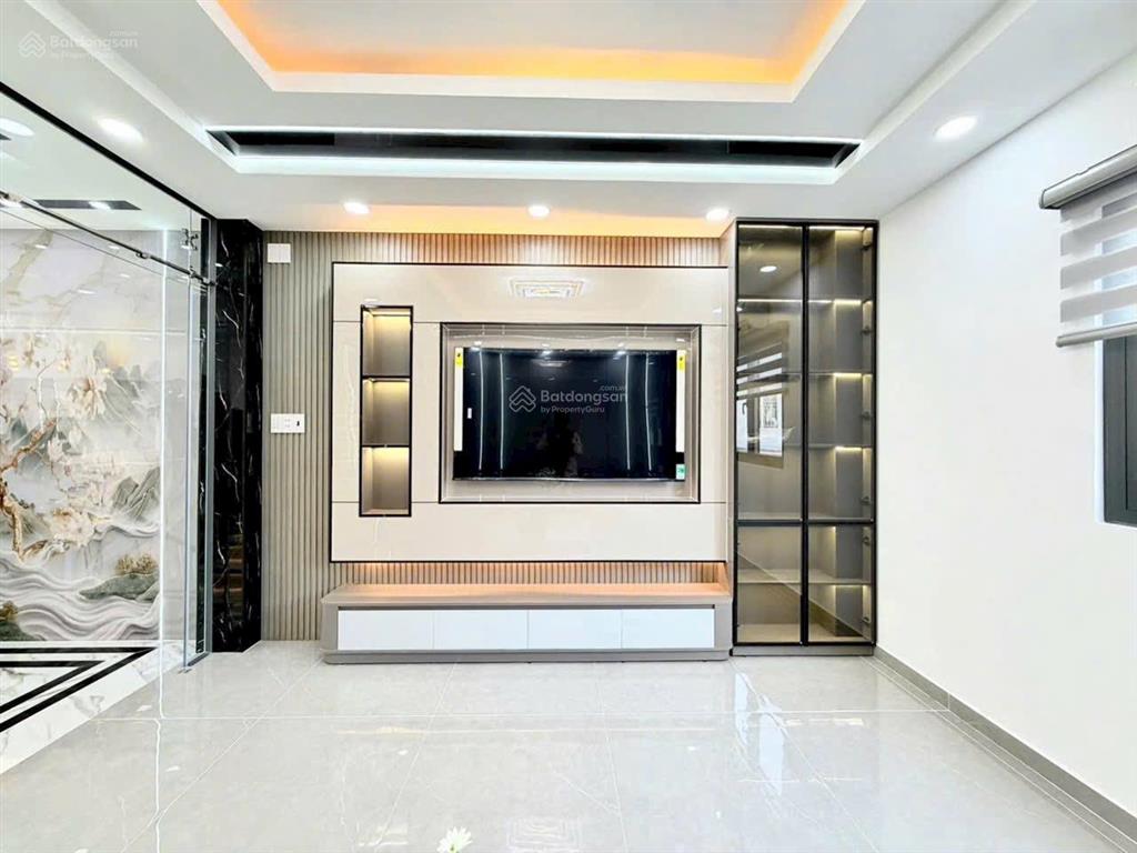 Bán nhà xây mới 4,5m x15m.đúc 4 tấm.đường 7m cách lê văn khương 50m.phường thới an.q12