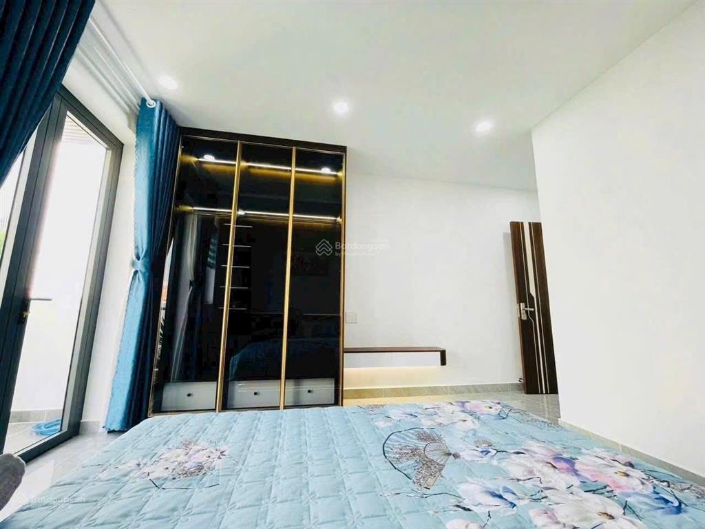 Bán gấp nhà đẹp xây mới 4x15m. xây 1 lửng 3 lầu đường nhựa 14m có vỉa hè, khu phân lô ta16. q12.