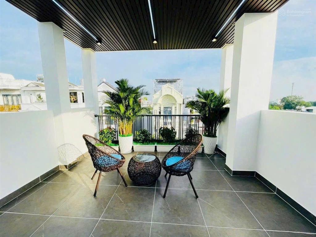 Bán gấp nhà đẹp xây mới 4x15m. xây 1 lửng 3 lầu đường nhựa 14m có vỉa hè, khu phân lô ta16. q12.