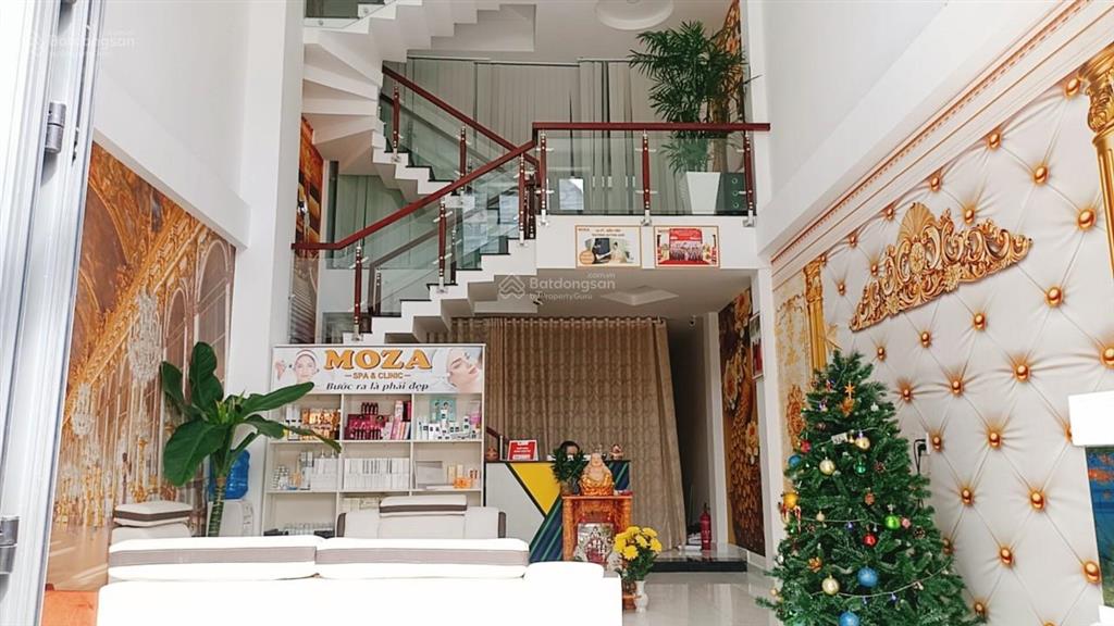 Bán nhà mặt tiền 5,2m x18m.xây 1 lửng 3 lầu mặt tiền đường thới an,phường thới an.q12. 0902 683 ***