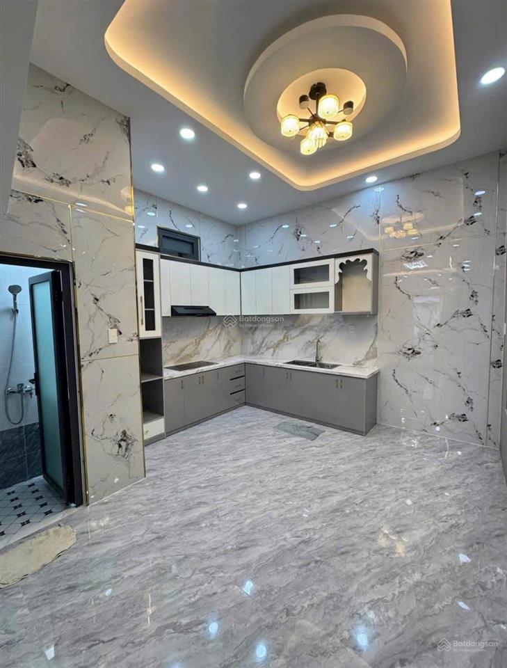 Bán nhà 10m x14m xây mới 1 trệt, 2 lầu mặt tiền buôn bán đường liên khu 2  5, hiệp thành, q12