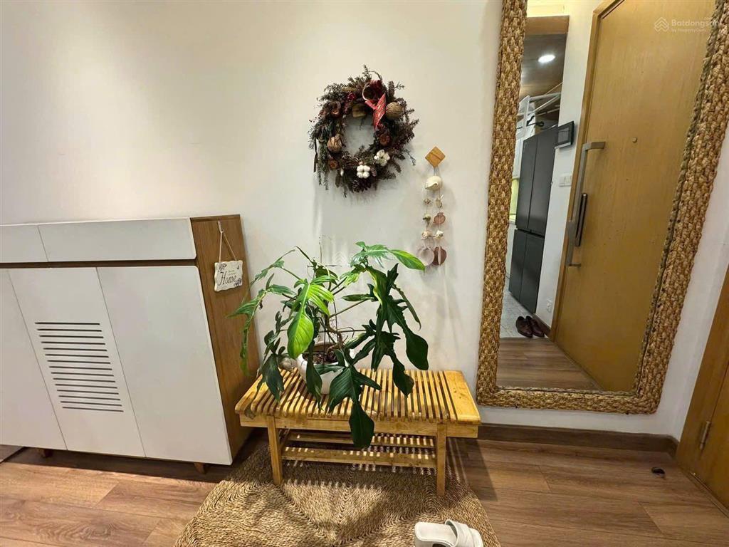 Bán căn hộ 2pn vista verde 97,8m2 full nội thất, sổ hồng, giá tốt 8,859 tỷ bao thuế phí