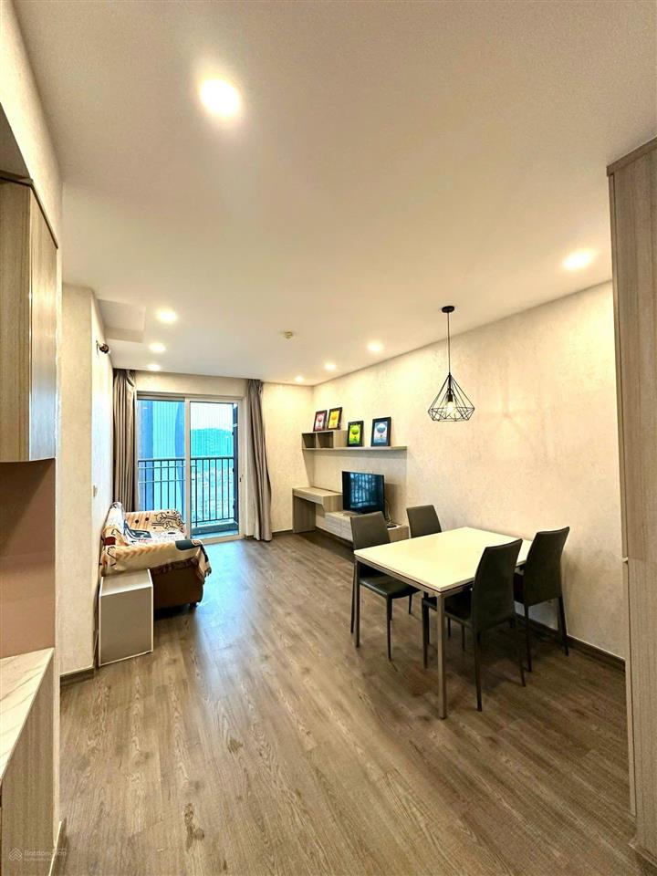 Cần bán vista verde 1pn chỉ 5.8 tỷ all in full nội thất | sổ hồng sẵn