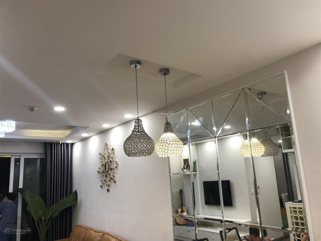 Bán căn hộ 2pn vista verde 82.6m2 full nội thất, sổ hồng, giá tốt 7.5 tỷ bao thuế phí