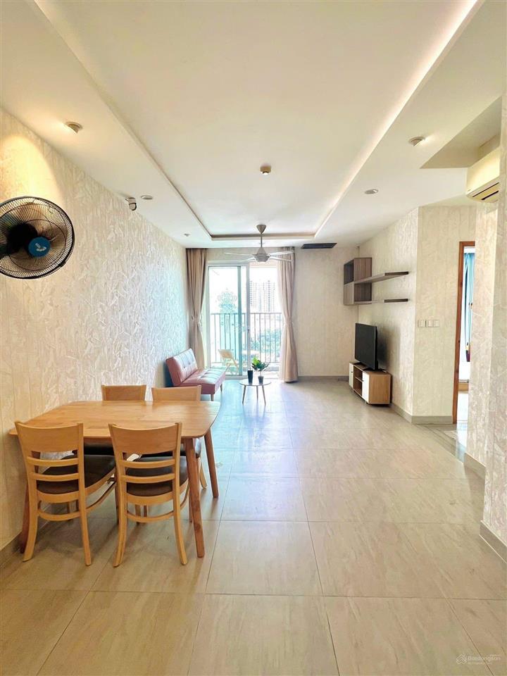 Chính chủ bán vista verde 2pn 82,6m2 full nội thất, sổ hồng, giá 7,9 tỷ bao thuế phí