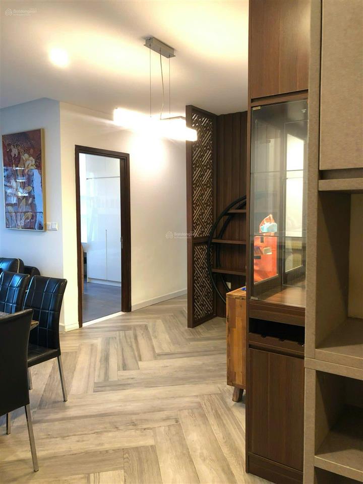 Bán căn góc 2pn vista verde 98m2 full nội thất, sổ hồng, hỗ trợ vay  giá 8,88 tỷ bao thuế phí