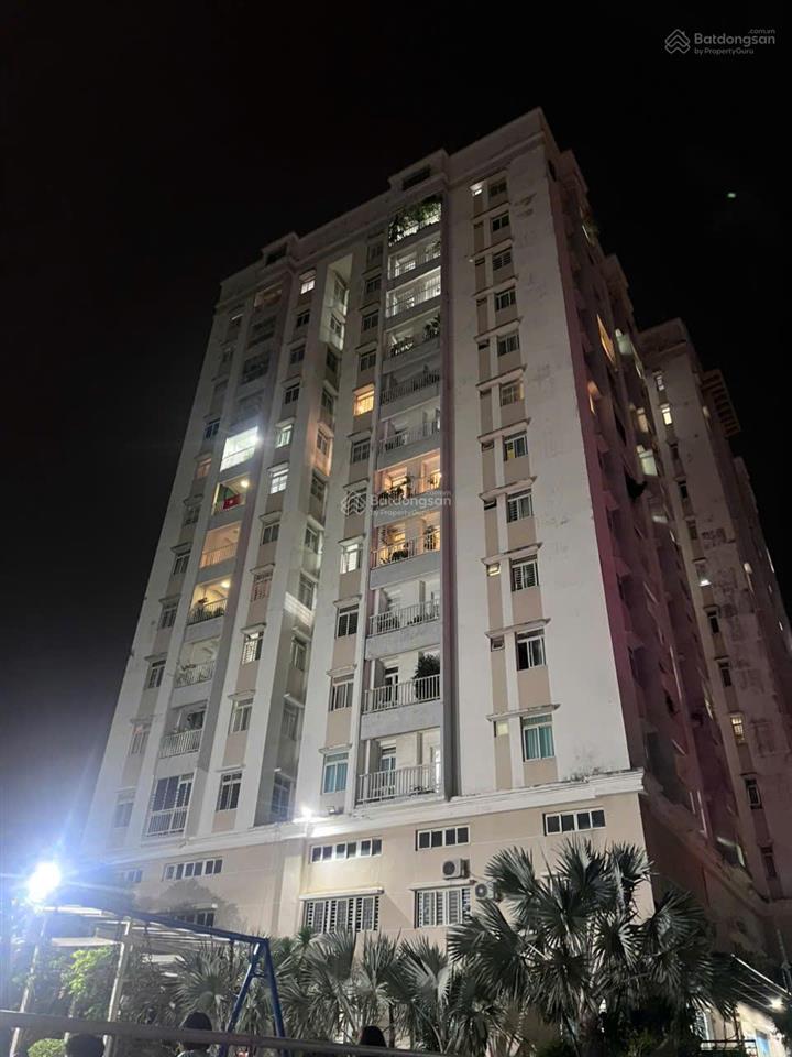 Mới nhất, cho thuê căn 3pn, dt 90m2 gồm 4 máy lạnh giá 10tr. 0917 288 ***