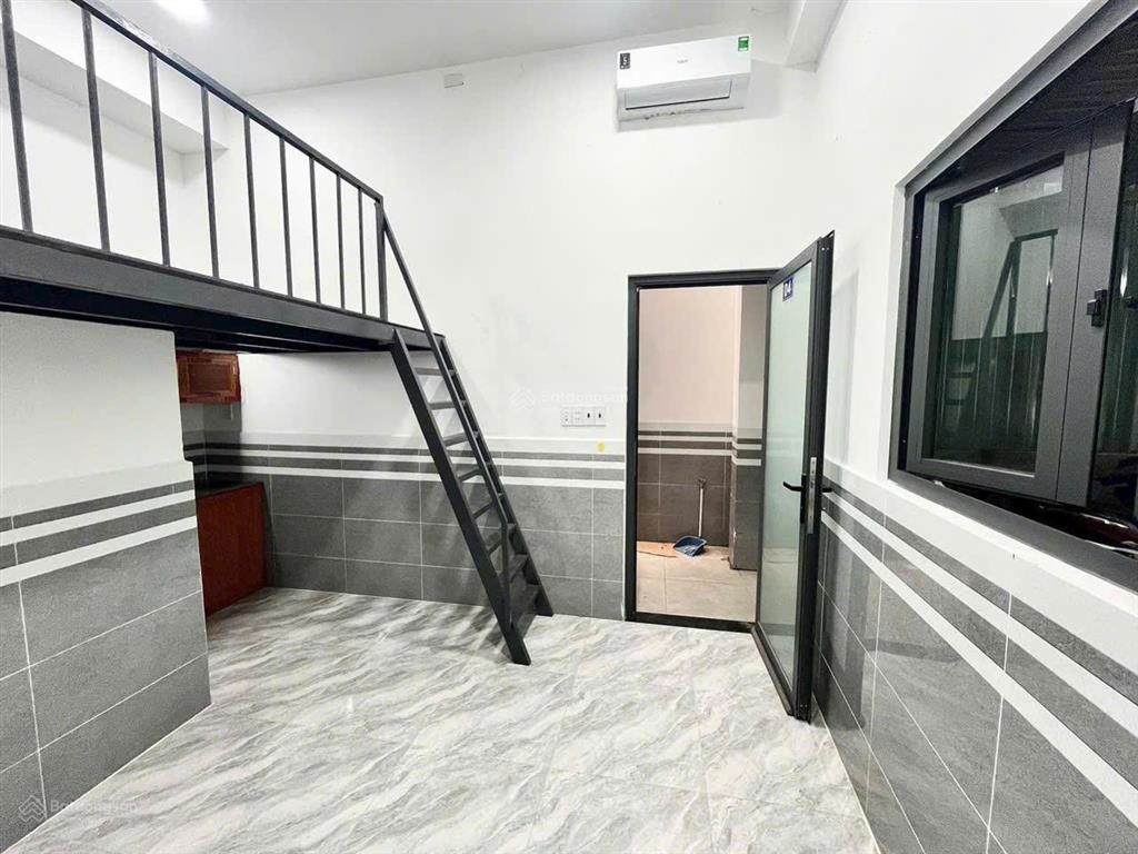 Bán chdv siêu dòng tiền gò vấp, 165m2 gồm 5 tầng với 80tr/ tháng giá 12.5 tỷ. 0917 288 ***, nhận kg