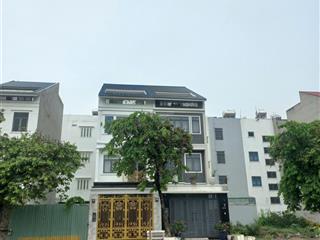 Chính chủ bán nhà 4 tầng, dt 85m2 ngang 5, nhà mới giá 12,8 tỷ.  0917 288 *** mr thương