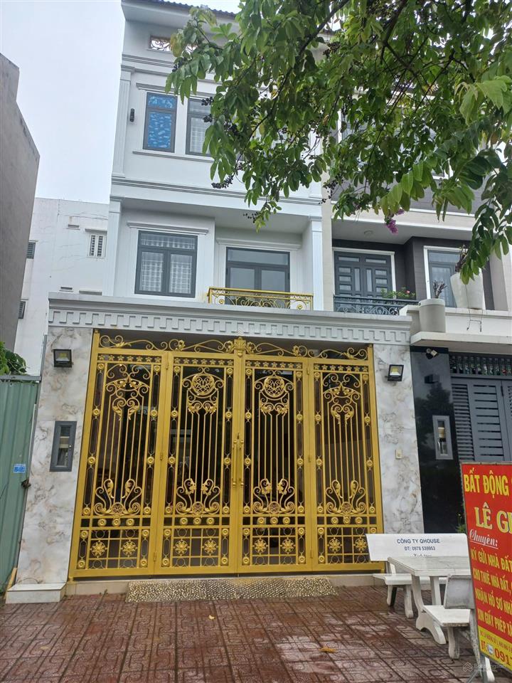 Chính chủ bán nhà 4 tầng, dt 85m2 ngang 5, nhà mới giá 12,8 tỷ.  0917 288 *** mr thương
