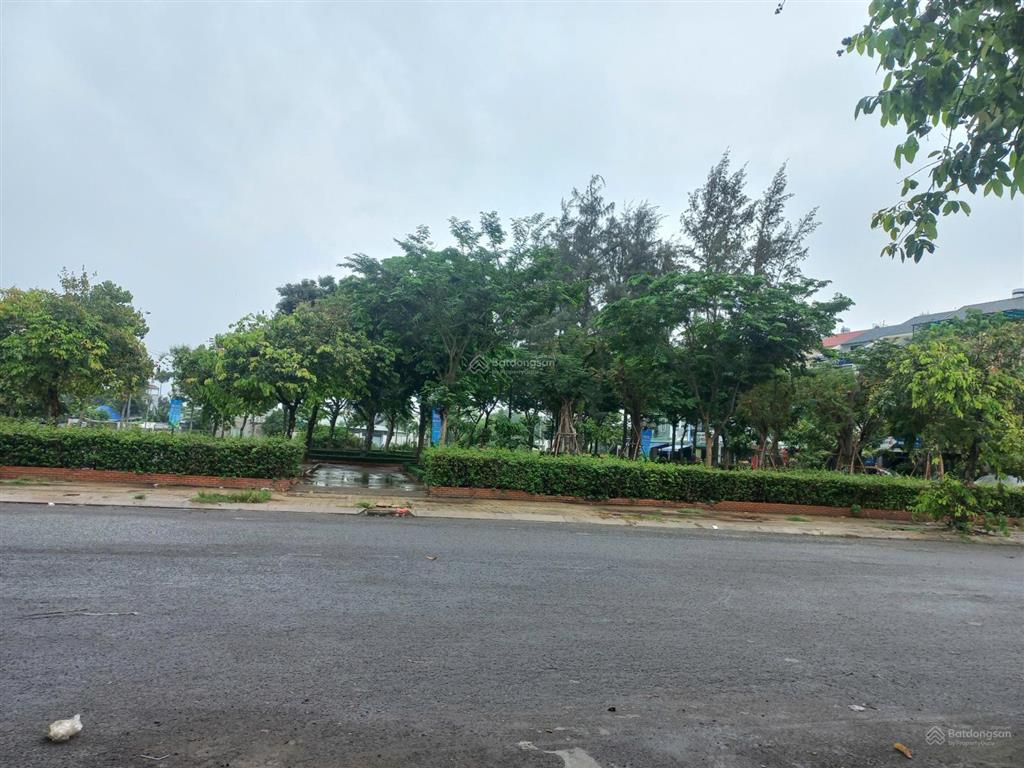Bán đất mặt tiền rẻ bình chiểu, đường số 8, dt 180m2 ngang 7m, giá 9.9 tỷ, sổ hồng.  0917 288 ***